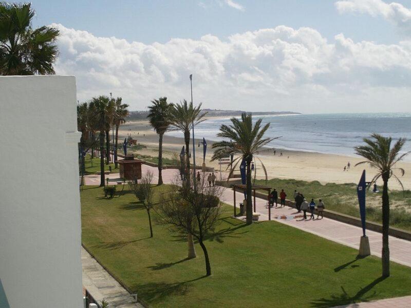 Primera Linea De Playa "Barrosamar" Chiclana de la Frontera Eksteriør billede